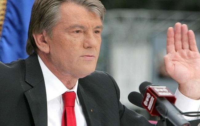 Ющенко рассказал, чем занимался на блошином рынке Киева