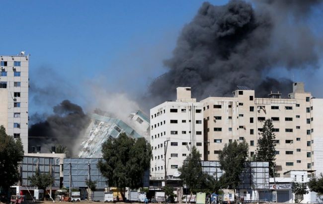 Армия Израиля атаковала базу военной разведки ХАМАСа в Газе