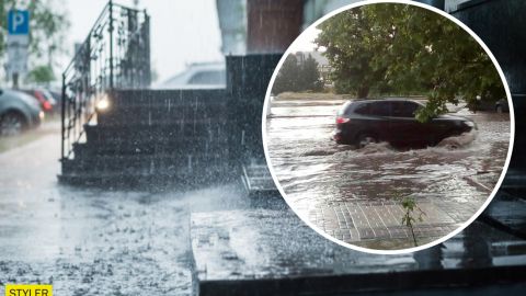 Мелітополь через дощ пішов під воду: затонула частина вулиць і АЗС (відео)
