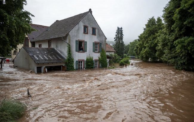 Постраждалі від повені райони Бельгії знову накрили дощі
