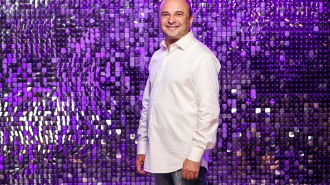 Я все время молился: Виктор Павлик откровенно рассказал о родах молодой жены