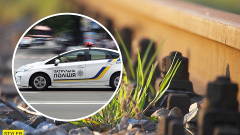 В поезде Львов-Мариуполь пассажир выпал из вагона на ходу: в каком он состоянии