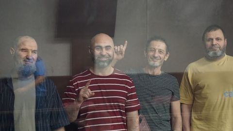 В РФ огласили приговор фигурантам "дела Хизб ут-Тахрир": 61 год колонии строгого режима на четверых