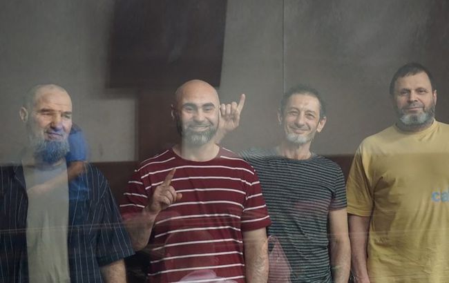 В РФ оголосили вирок фігурантам "справи Хізб ут-Тахрір": 61 рік колонії суворого режиму на чотирьох