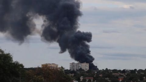У Вінниці загорілися склади у Старому місті. У вогні сотні квадратних метрів