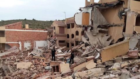 В Іспанії впав багатоквартирний будинок, мешканці опинилися під завалами