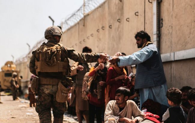 Аеропорт Кабула піддався ракетній атаці, - Reuters