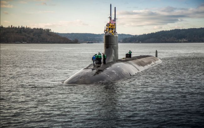 Атомний підводний човен США зіткнувся з невідомим об'єктом в Південно-Китайському морі