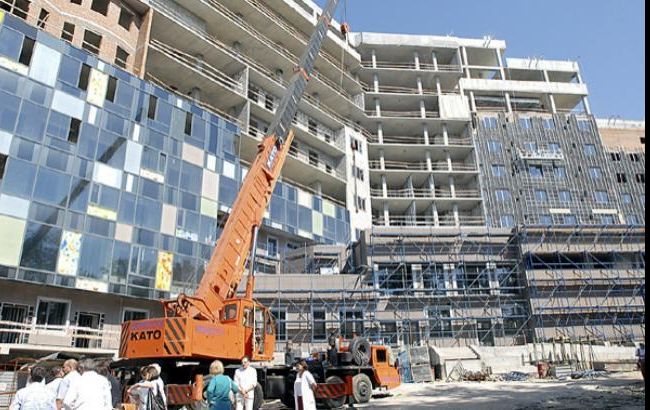Будівельно-монтажні роботи "Охматдиту" повинні бути закінчені до кінця 2015 р., - "Укрмедпроектбуд"