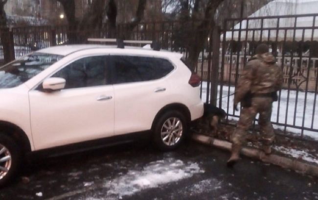 Суд и два супермаркета. В Харькове сообщили о минированиях