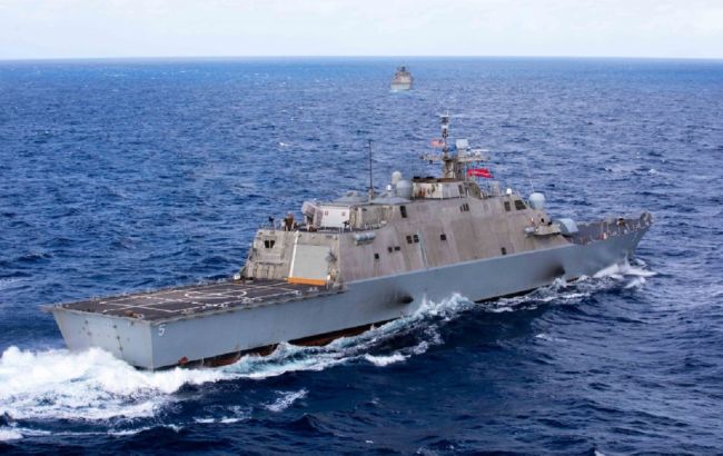 Корабель ВМС США перервав похід через спалах COVID-19 серед екіпажу