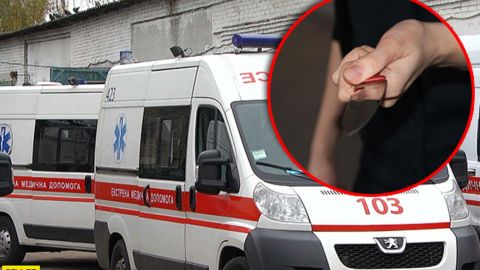 В Киеве посреди улицы зарезали мужчину, который заступился за женщину (видео)