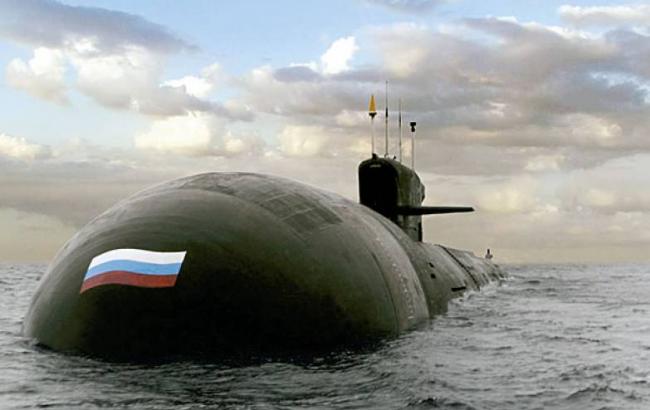 Біля берегів Франції виявили російську підводний човен