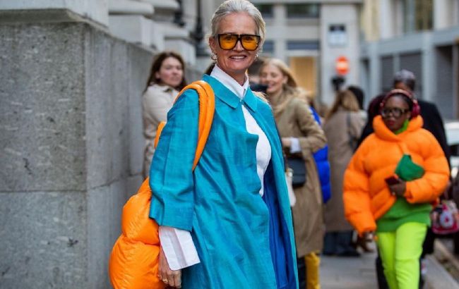 Стритстайл на Неделе моды осень-зима 2022 в Лондоне: лучшие образы