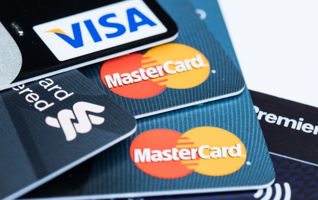 Visa та Mastercard заблокували доступ кільком банкам Росії
