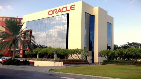 Крупнейший производитель ПО Oracle прекратил операции в России