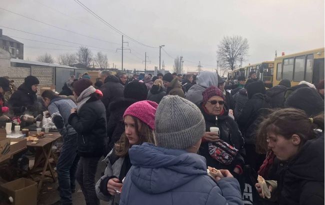 Эвакуация 12 марта. Людей вывозят из Бучи, Гостомеля, Сум и других городов, - ОП