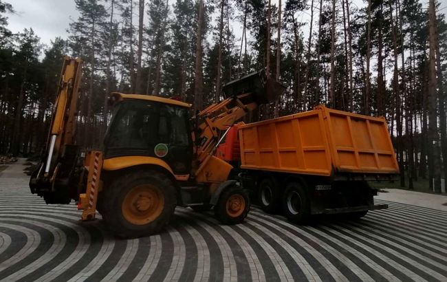 У Київській області очистили більше 300 км доріг та вулиць і відкрили рух 7 переправами, - ОП