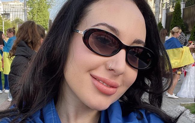 Украинская певица ехала на митинг, но застряла на границе: "это просто пипец"