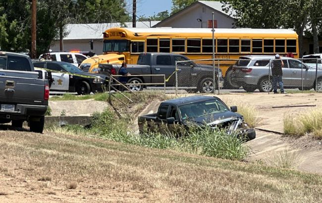 Стрельба возле школы в Техасе: погибли 15 человек, более десятка раненых