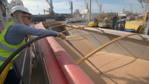 Голодомор 21-го століття. Як блокування морських портів загрожує Україні та світу