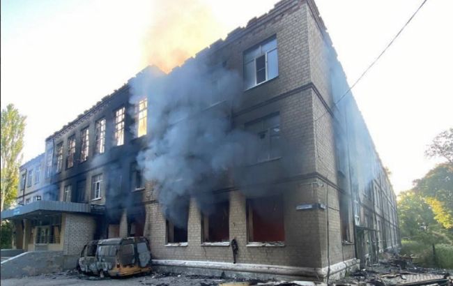 Росіяни накрили "Градами" школу в Авдіївці