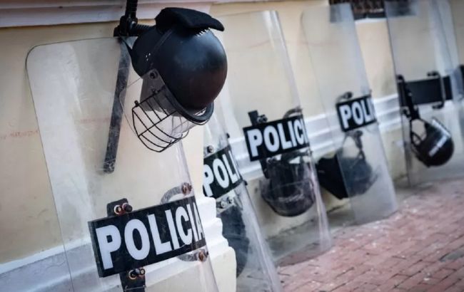 В Колумбии восемь полицейских погибли в результате взрыва бомбы
