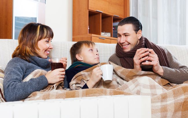 Обігрівачі, буржуйки або електропростирадла: що краще зігріє під час перебоїв тепла взимку