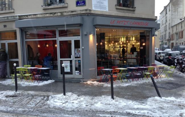 В Париже открылся один из ресторанов, подвергшихся атаке террористов
