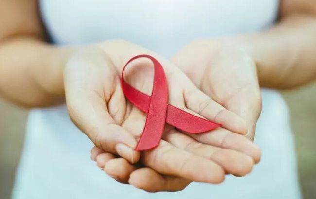 Народна медицина та оральний секс: найпоширеніші міфи про ВІЛ