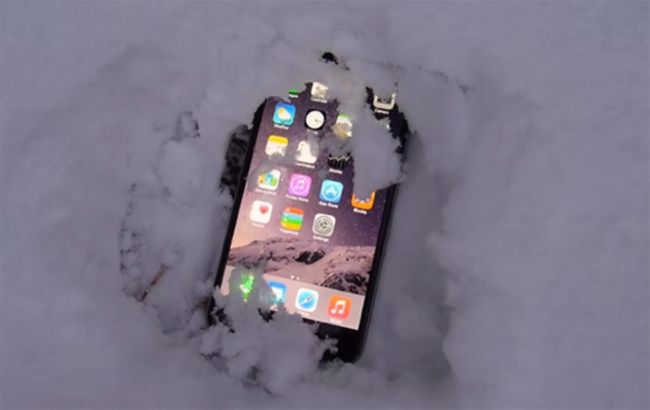 Як вберегти телефон під час морозів, щоб не зашкодити акумулятору