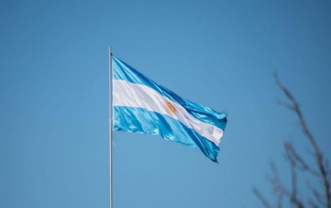 Аргентина направила в Україну партію гумдопомоги