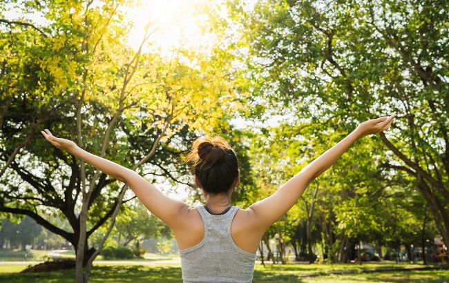 Як 10 хвилин ходіння на день покращать ваше здоров'я: вчені поділилися відкриттям