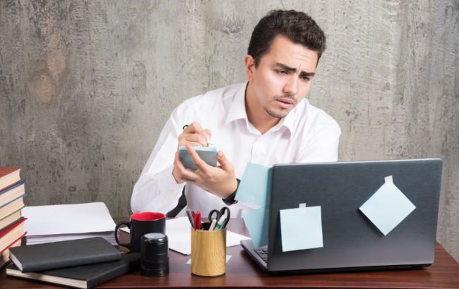 Эти признаки указывают, что вы "убиваете" себя на работе