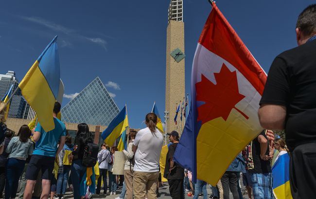 Українці, які тимчасово перебувають у Канаді, можуть назавжди там залишитися: як оформити візу