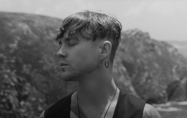 Артем Пивоваров випустив пісню на вірш Василя Симоненка: що з цього вийшло