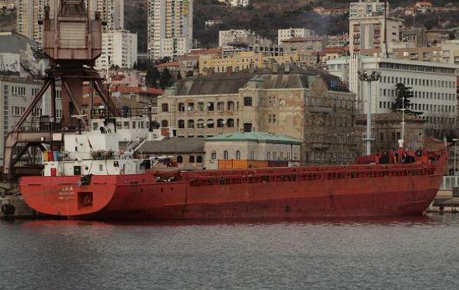РФ требует компенсации от собственника повредившего "керченский мост" судна