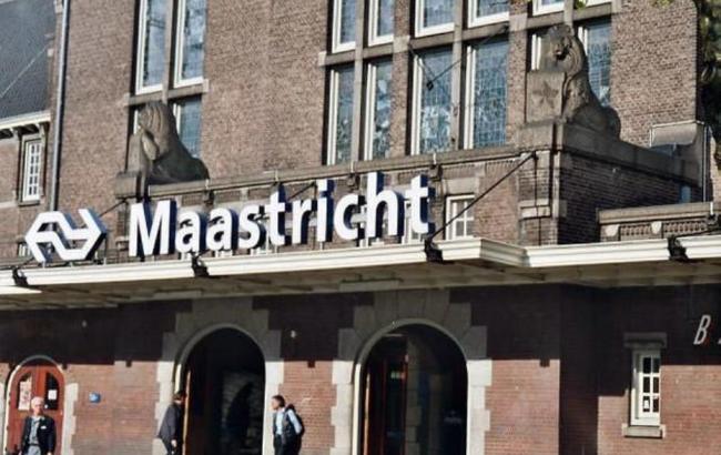 В Голландии эвакуировали вокзал из-за мужчины с подозрительным пакетом