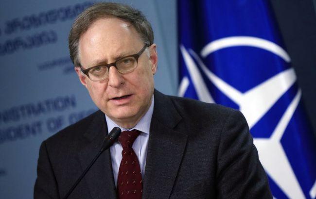 В НАТО считают, что минские договоренности пока нельзя назвать провальными