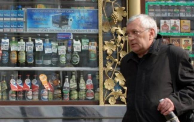 Білоцерковець: власники МАФів, які виступають за торгівлю алкоголем, найняли провокаторів для захоплення КМДА