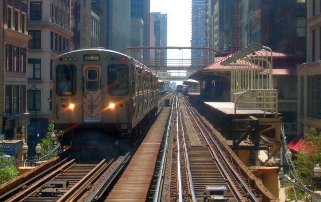 В США из поезда похитили более 220 кг пиротехники