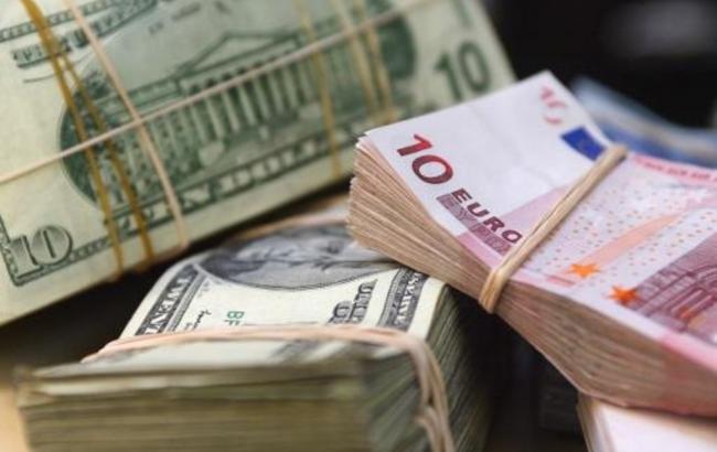 Російські банкіри повідомили про спроби обміняти крадені мільйони євро з Донбасу