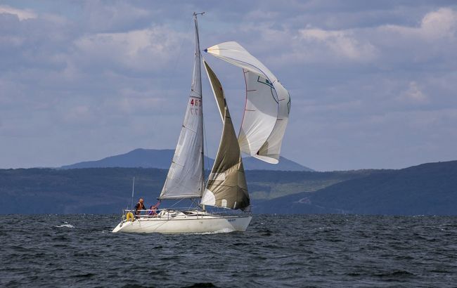 Во Владивосток прибыла яхта с россиянами, задержанная КНДР