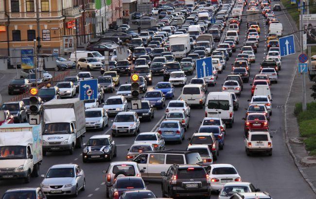 Пробки в Киеве достигли 7 баллов