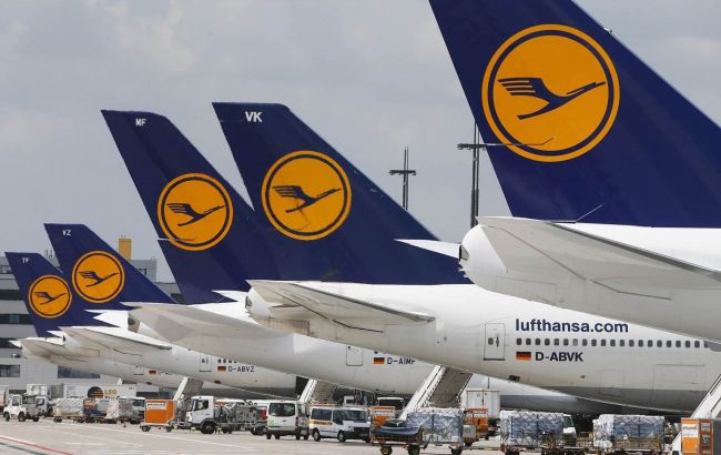 Самолет Lufthansa при посадке едва не столкнулся с беспилотниками