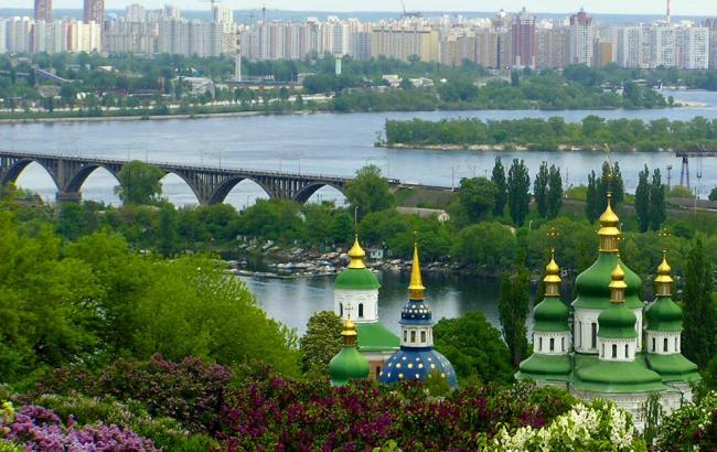 На вихідних у центрі Києва через День міста будуть перекривати вулиці