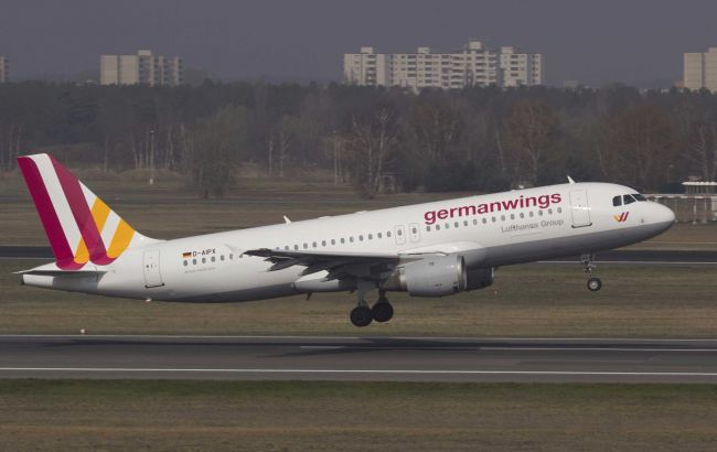 На врача пилота Germanwings подали заявление в прокуратуру