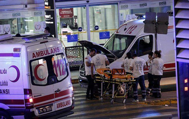 После теракта в больницах Стамбула находятся двое украинцев