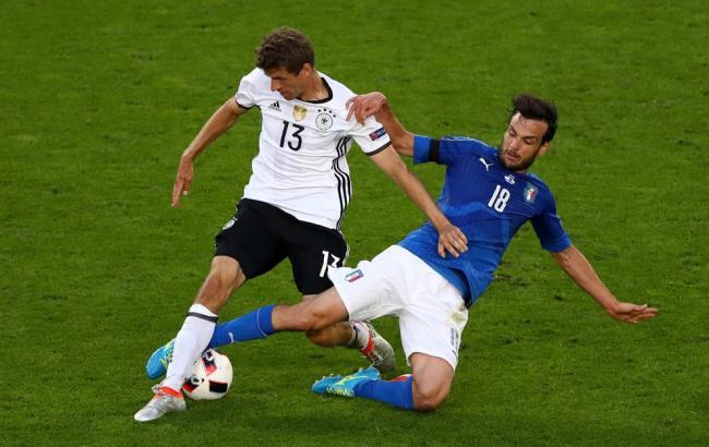В результаті тисняви у фан-зоні під час матчу Німеччина – Італія постраждали кілька вболівальників