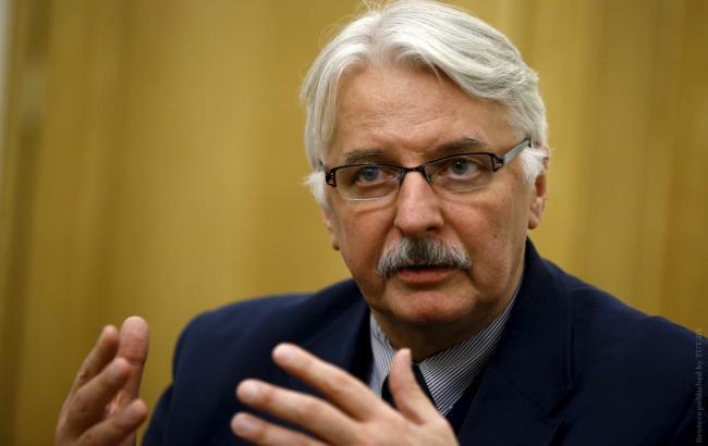 Глава МИД Польши Ващиковский обсудил с Керри санкции против РФ